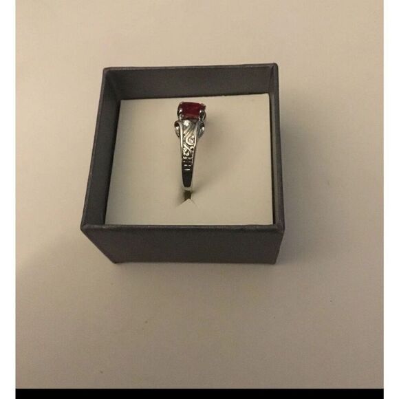 Lovely Ruby Gemstone & Sim Diamond Filigree Ring Sz 9 - Picture 3 of 4
